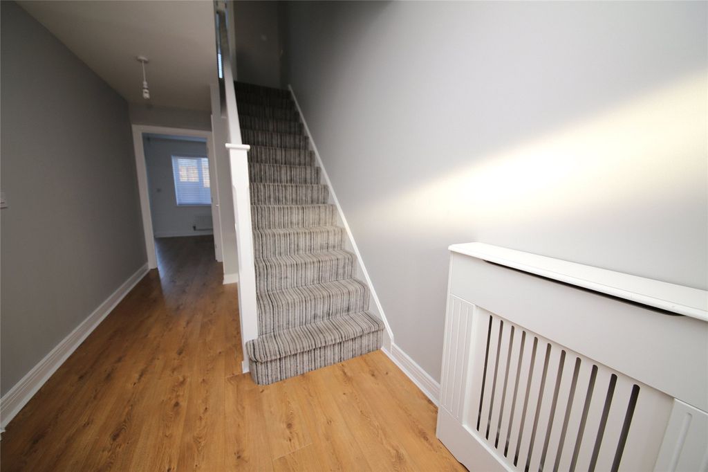 Property photo 2 of 17 Picture No. 06