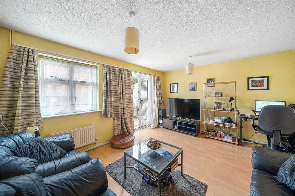 Property photo 2 of 17 Picture No. 03