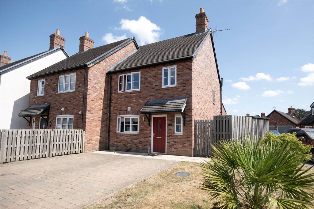 Property photo 1 of 18 Picture No. 10