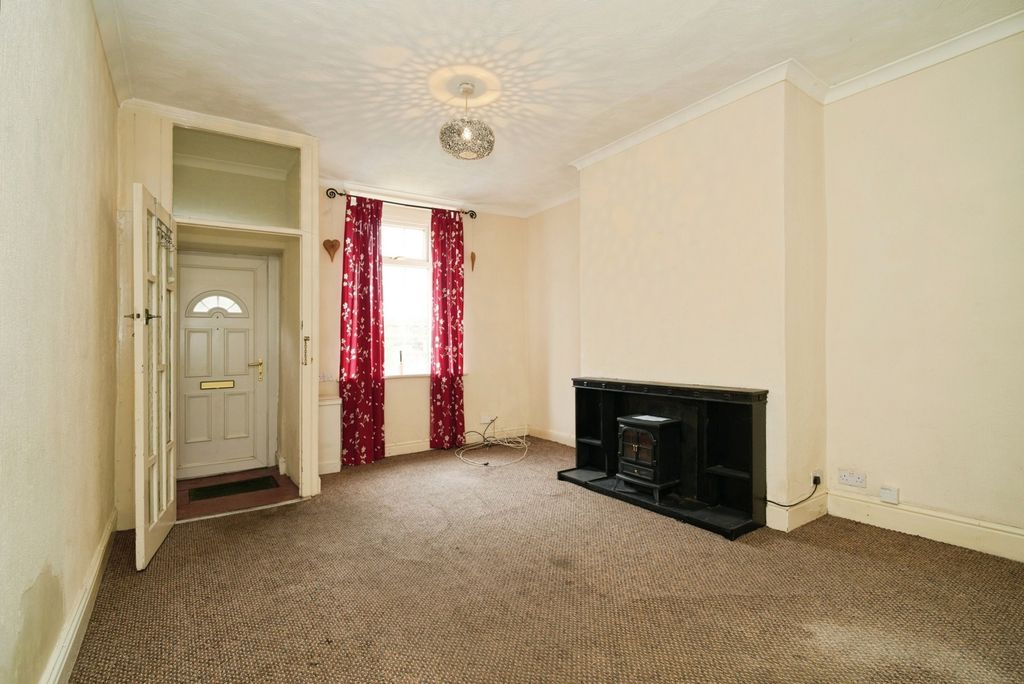 Property photo 2 of 14 Pbox-Img.Jpg