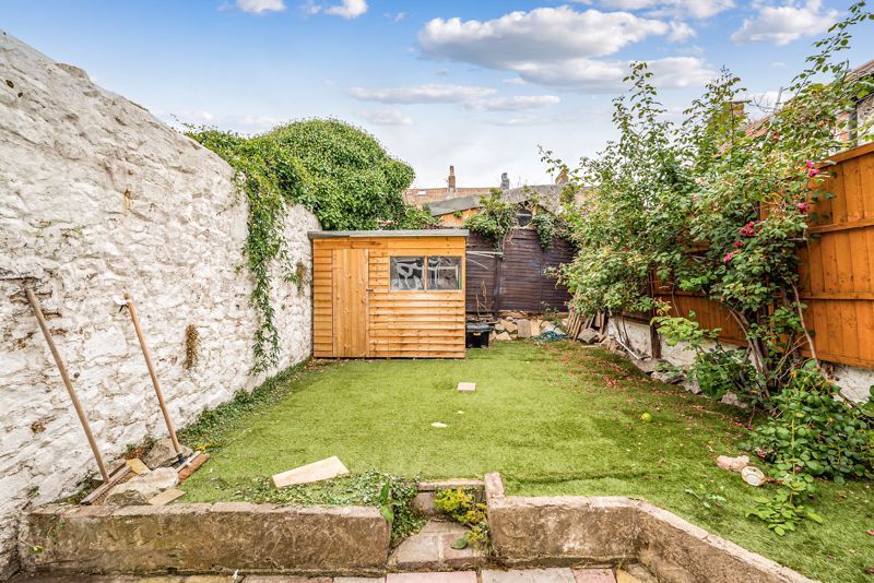 Property photo 2 of 15 Photo 8