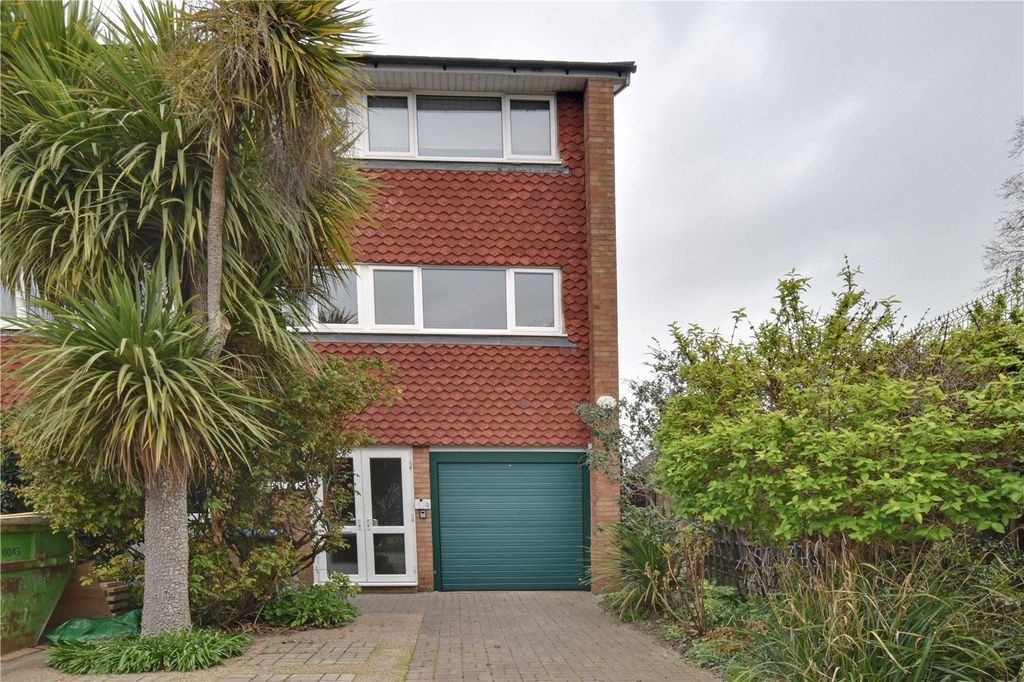 Property photo 1 of 17 Picture No. 02