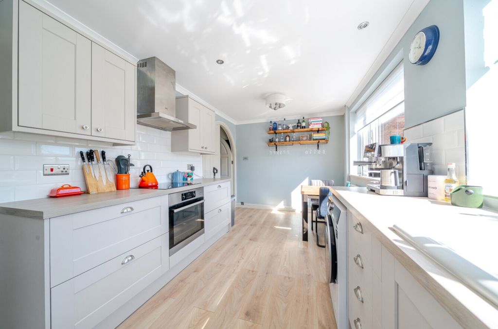 Property photo 2 of 12 1283132 (4)