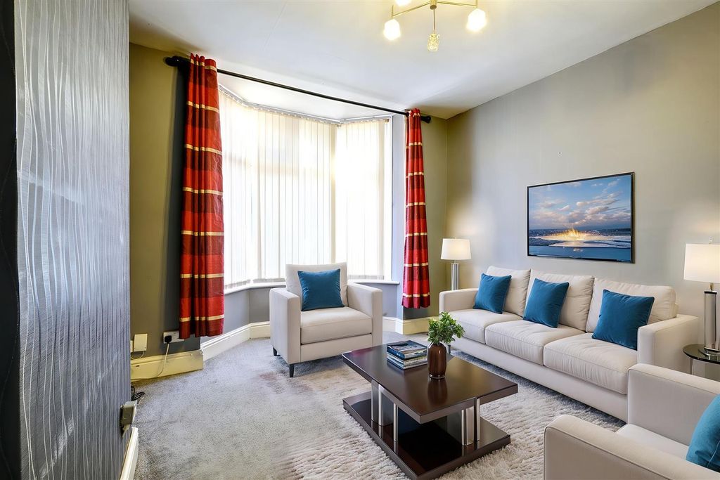 Property photo 2 of 19 Ai Lounge.Jpeg