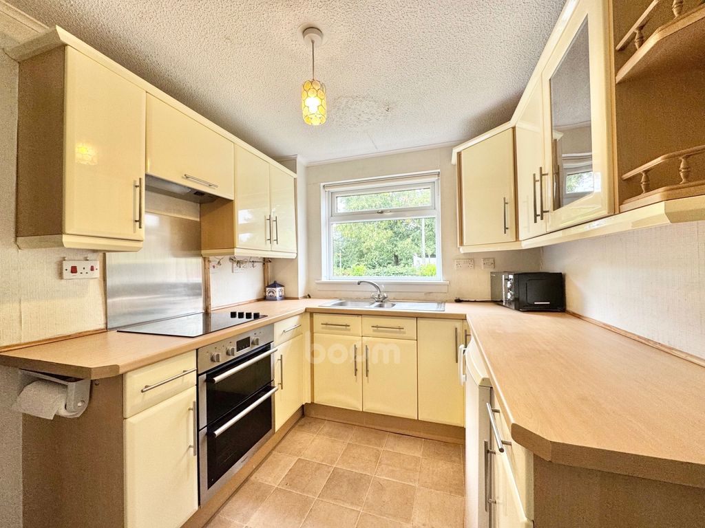 Property photo 3 of 34 Img_8831