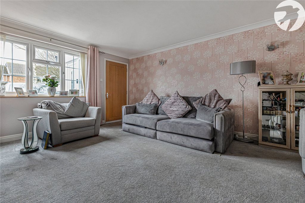 Property photo 2 of 25 Robinson Jackson