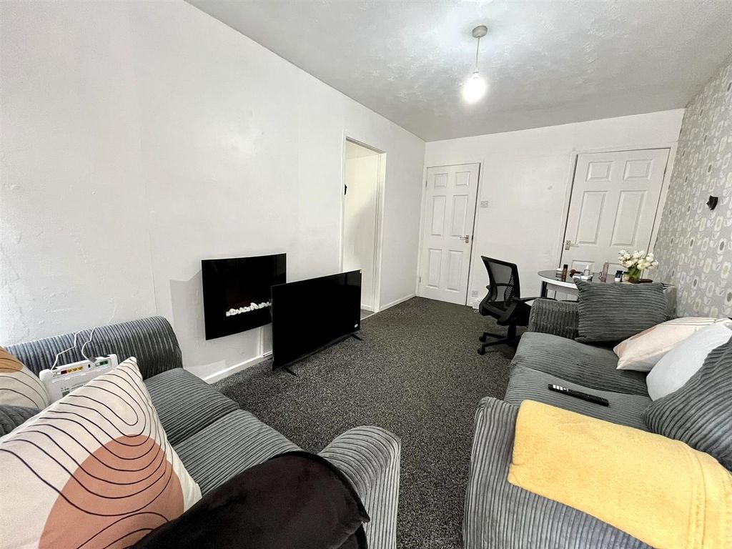 Property photo 3 of 6 Img_4708.Jpeg