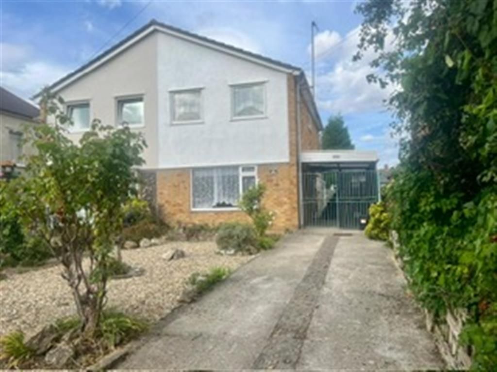 Property photo 1 of 12