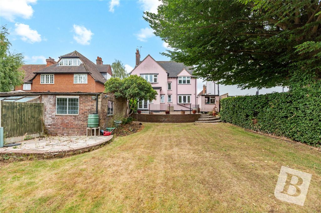 Property photo 3 of 15 Rear Garden