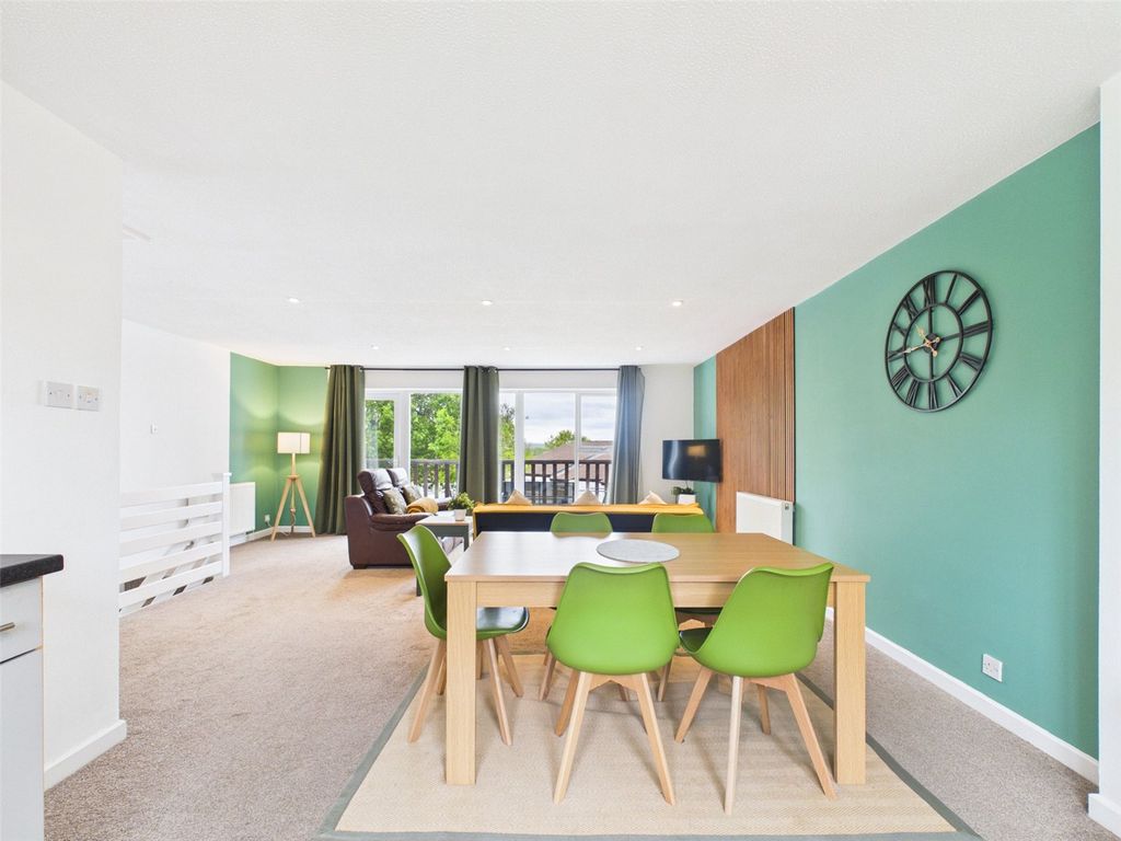 Property photo 2 of 10 Picture No. 08