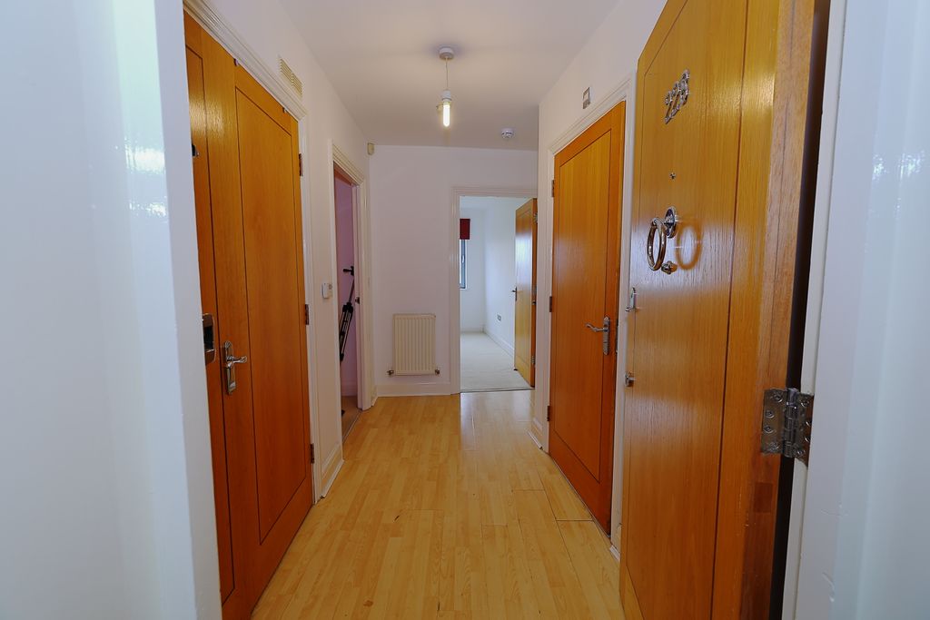 Property photo 2 of 18 Property