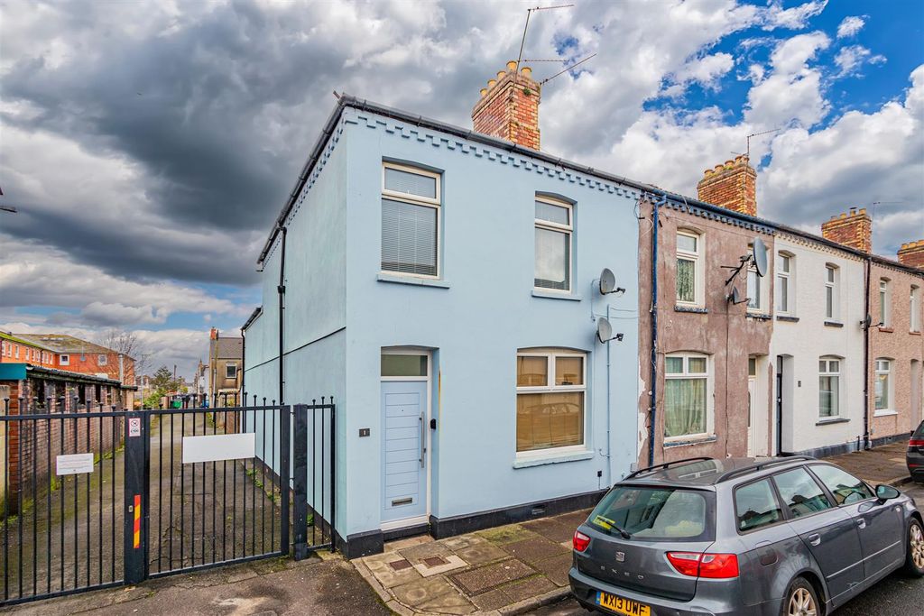 Property photo 1 of 12 St Fagans Street 1, B-12.Jpg