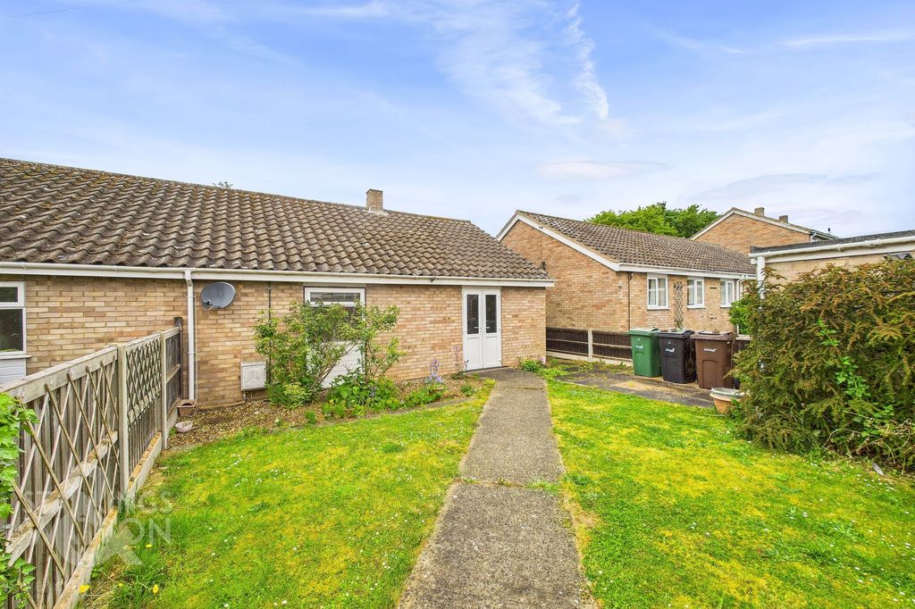 Property photo 3 of 21