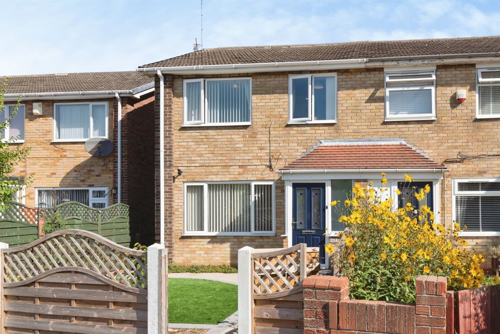 Property photo 1 of 18