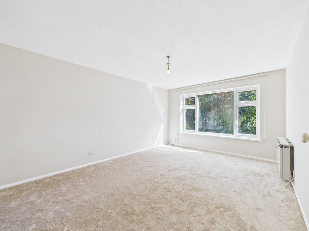 Property photo 2 of 9 4509032