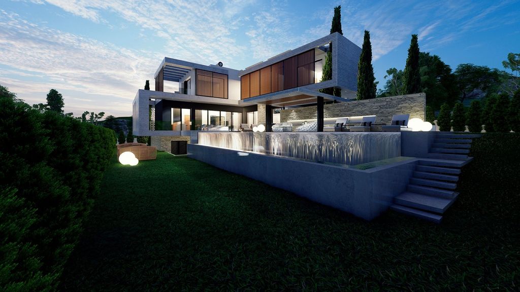 Property photo 2 of 6