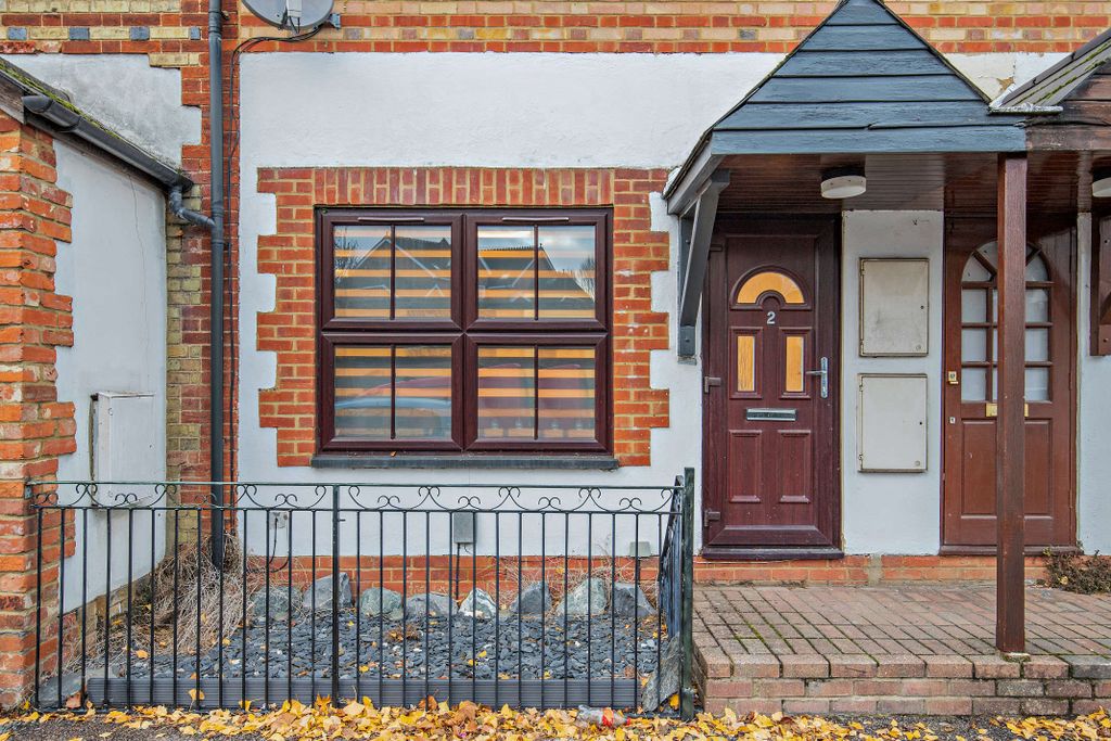 Property photo 1 of 16