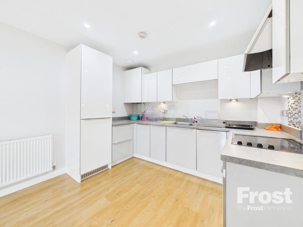 Property photo 3 of 5 Picture No. 06