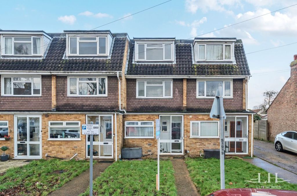 Property photo 1 of 20