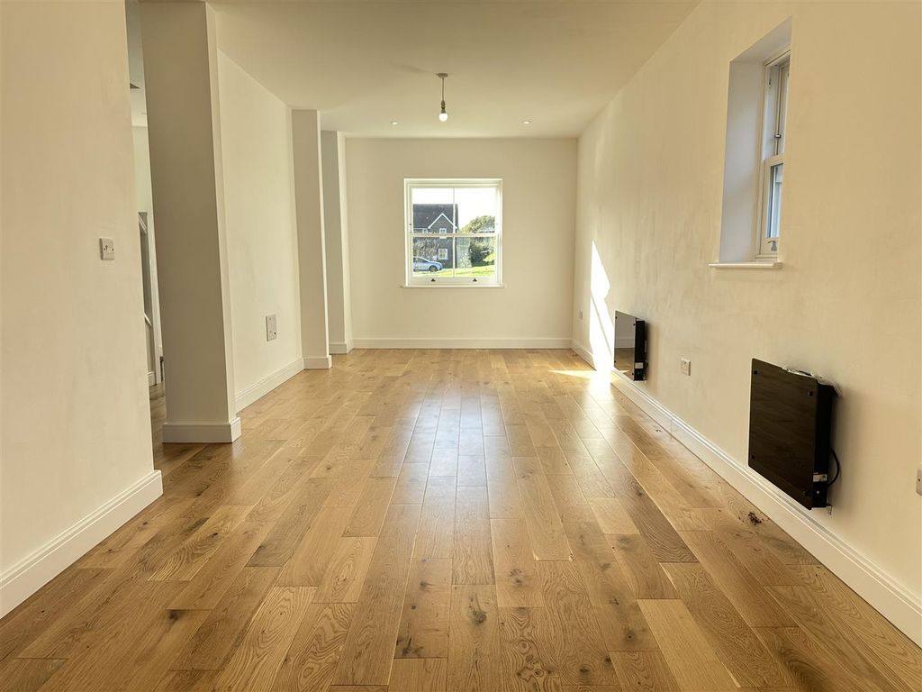 Property photo 3 of 10 Img_4779.Jpg