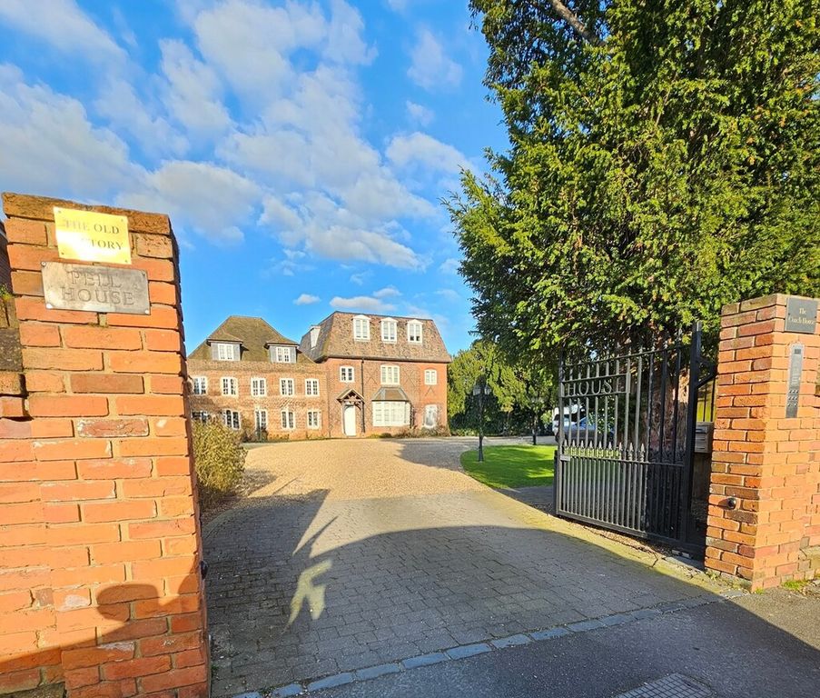 Property photo 1 of 10 Pell House