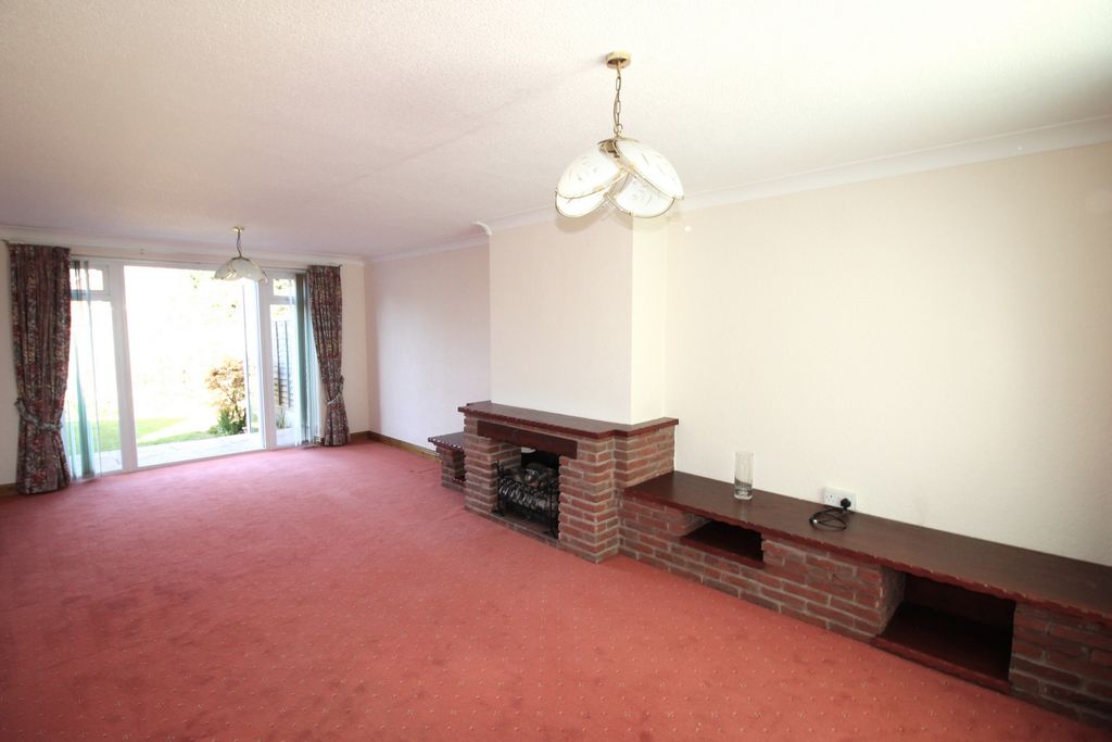 Property photo 2 of 11 Photo 6
