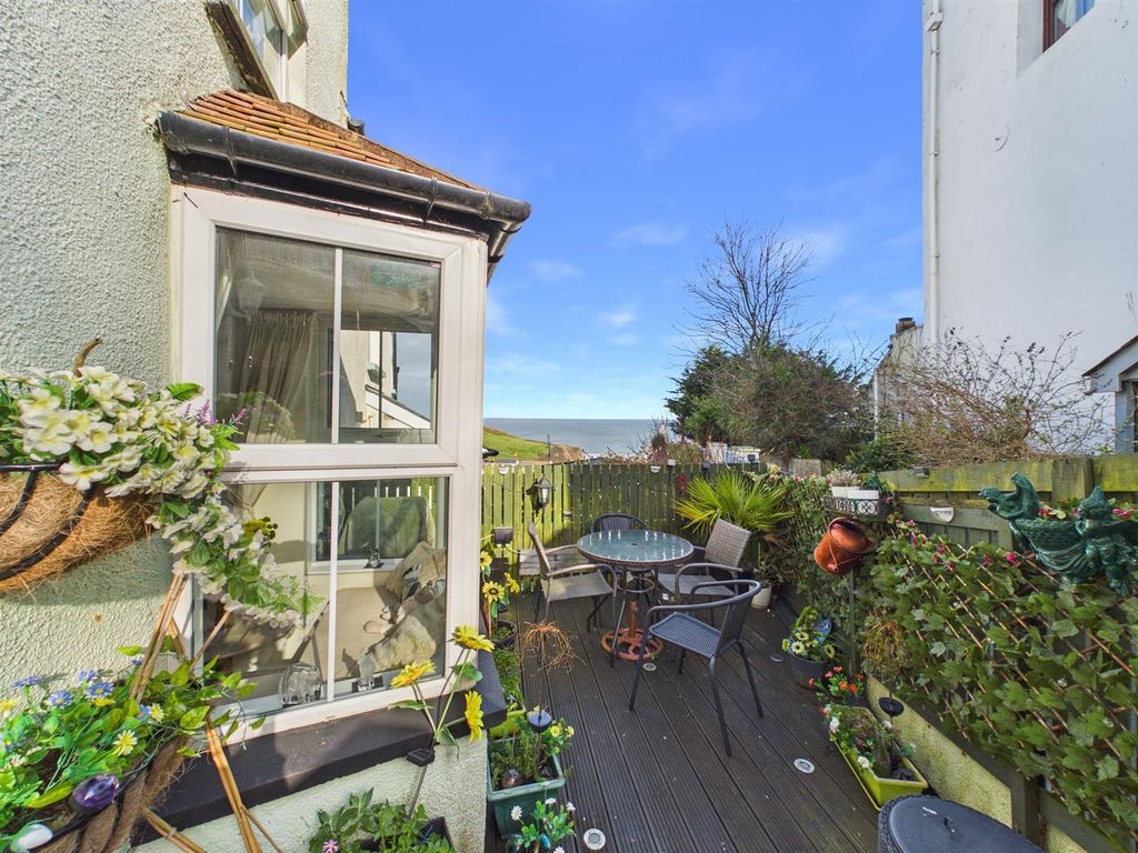 Property photo 1 of 14 Garden