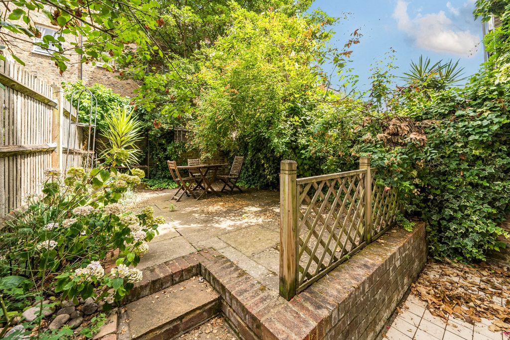 Property photo 3 of 12 Picture No. 28