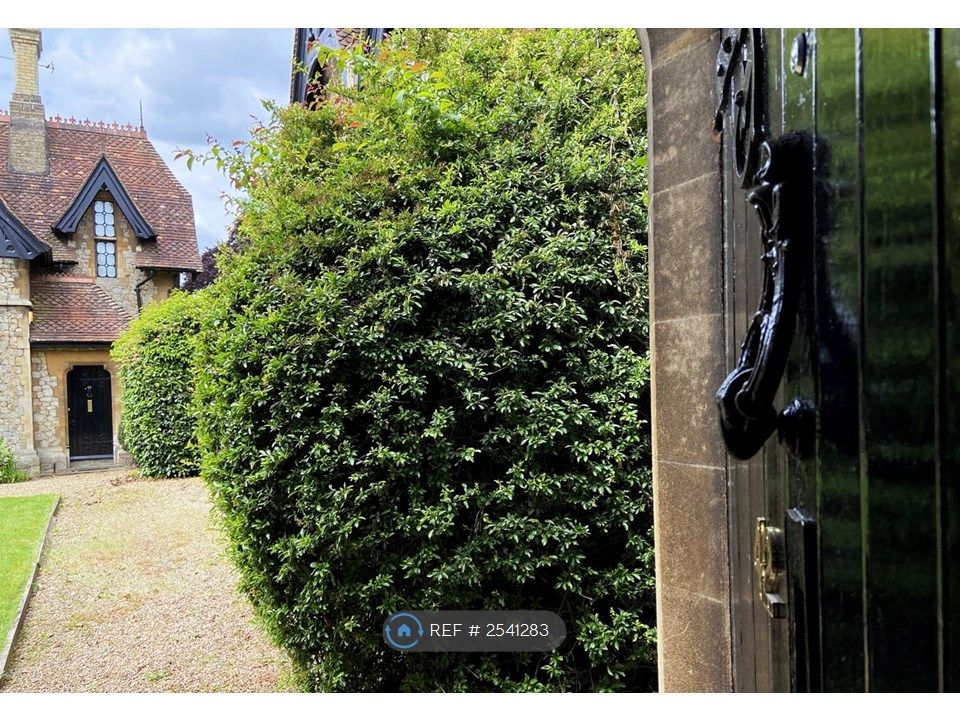 Property photo 2 of 29