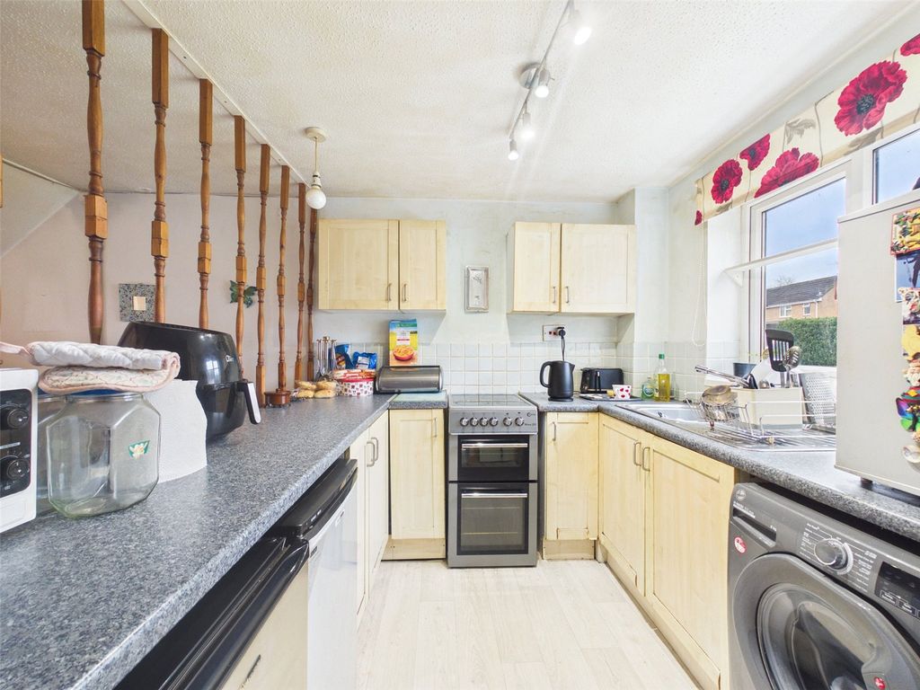 Property photo 3 of 11 Picture No. 06