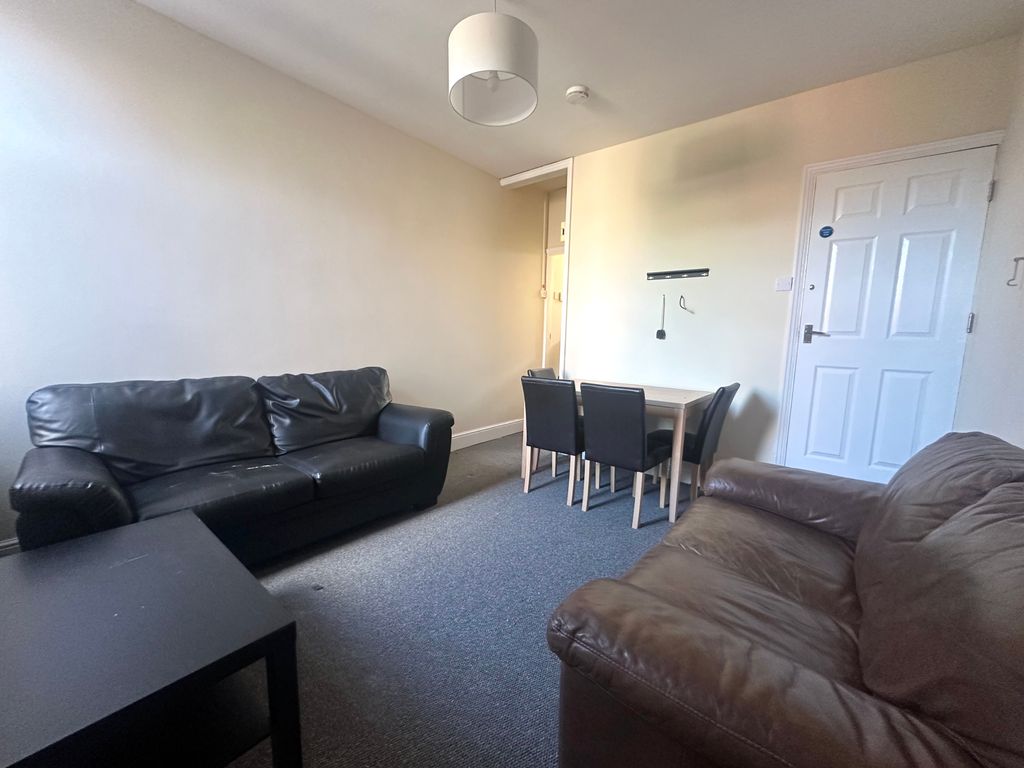 Property photo 1 of 13 Img_8457