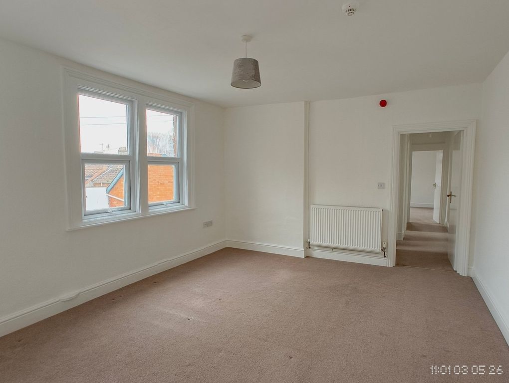 Property photo 2 of 5 Lounge