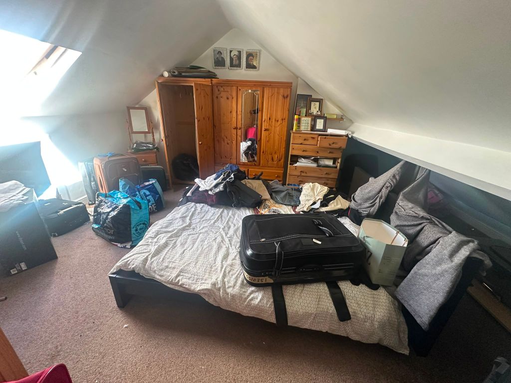 Property photo 3 of 13