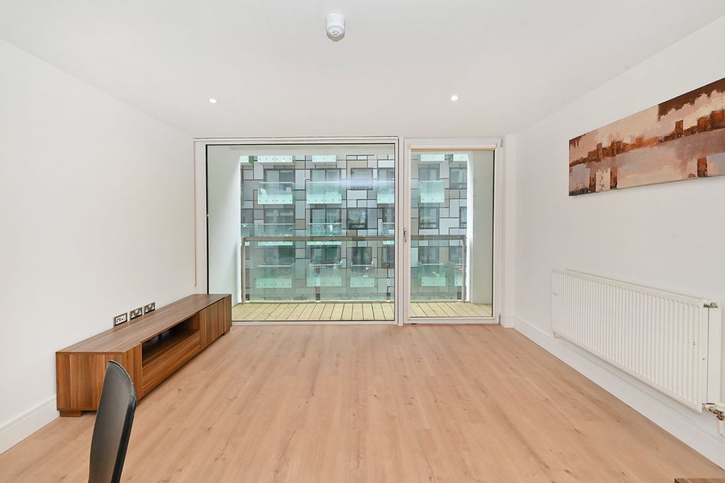 Property photo 1 of 8 Picture No. 04