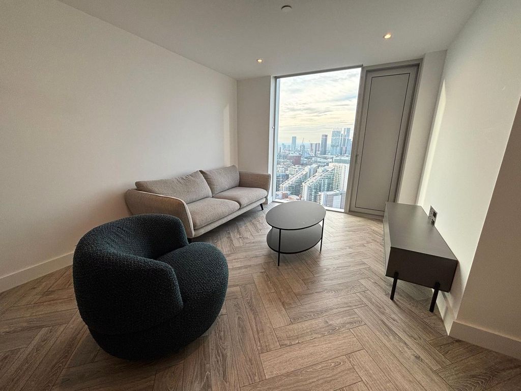 Property photo 3 of 8 Picture No. 05