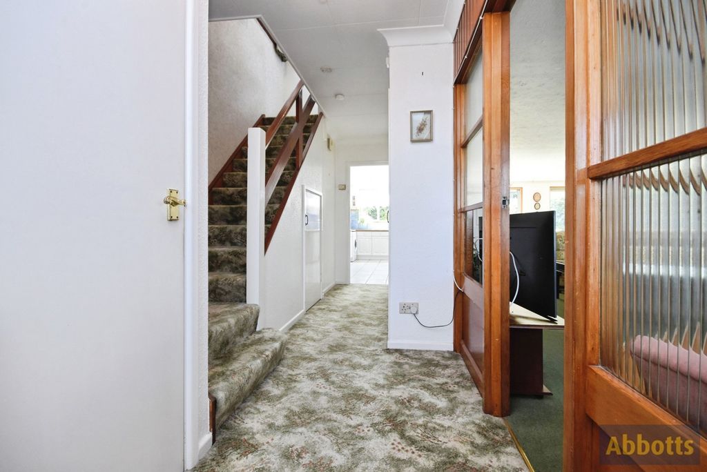 Property photo 2 of 26 Pbox-Img.Jpg