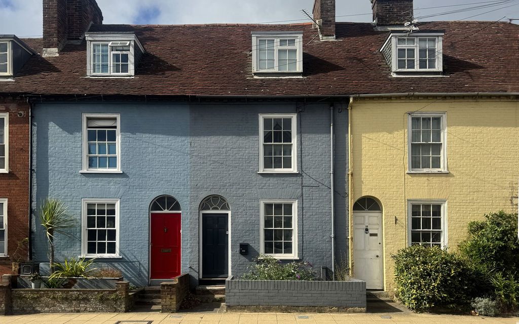 Property photo 1 of 13