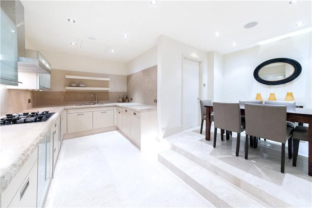 Property photo 2 of 13 8E4De8F1A6464Fcc6Ddae9649066131313Fdc748.1000x666.