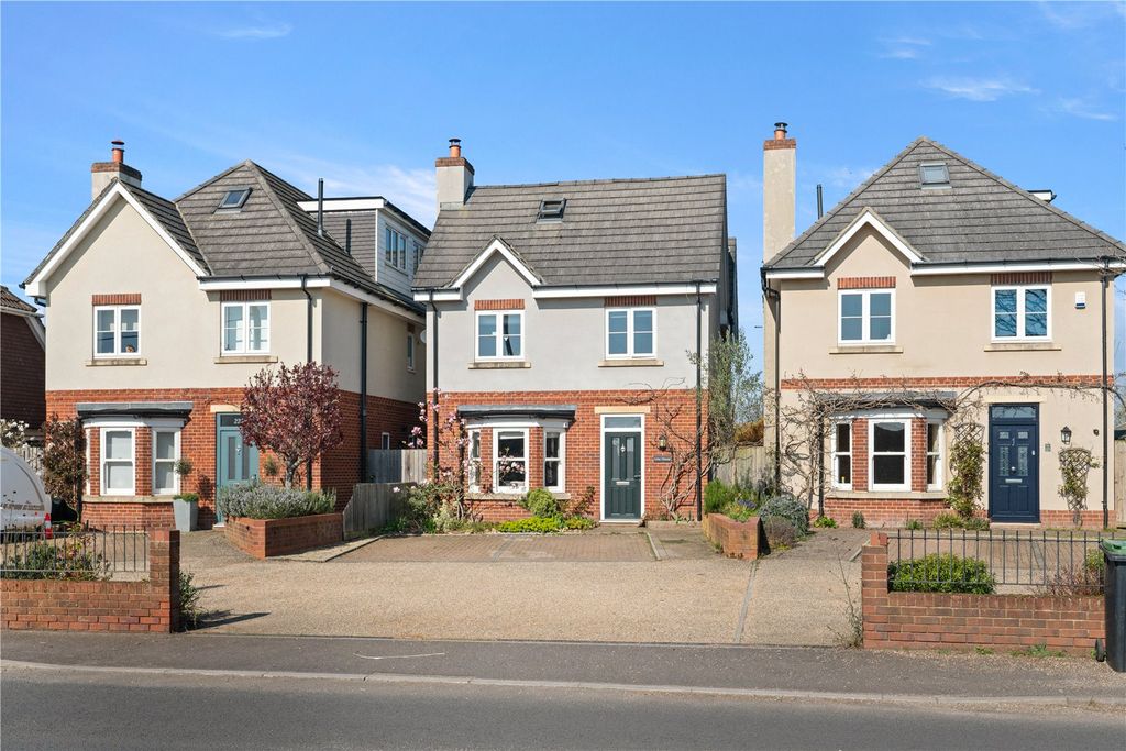 Property photo 1 of 18 Picture No. 17