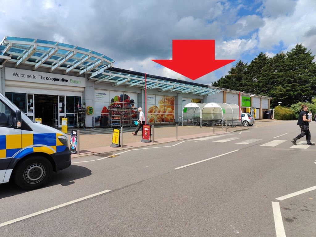 Property photo 1 of 3