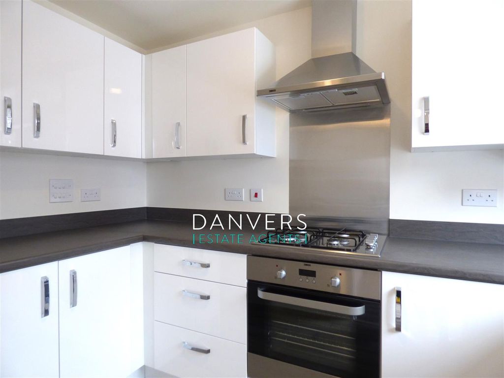 Property photo 1 of 7 P1220326.Jpg