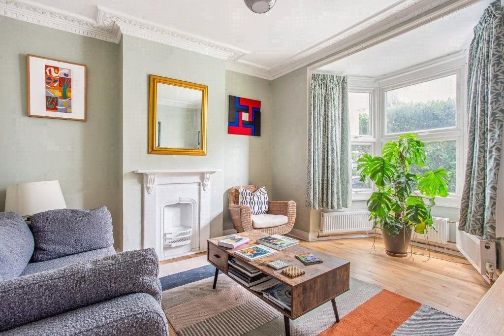 Property photo 2 of 15 Sitting Room