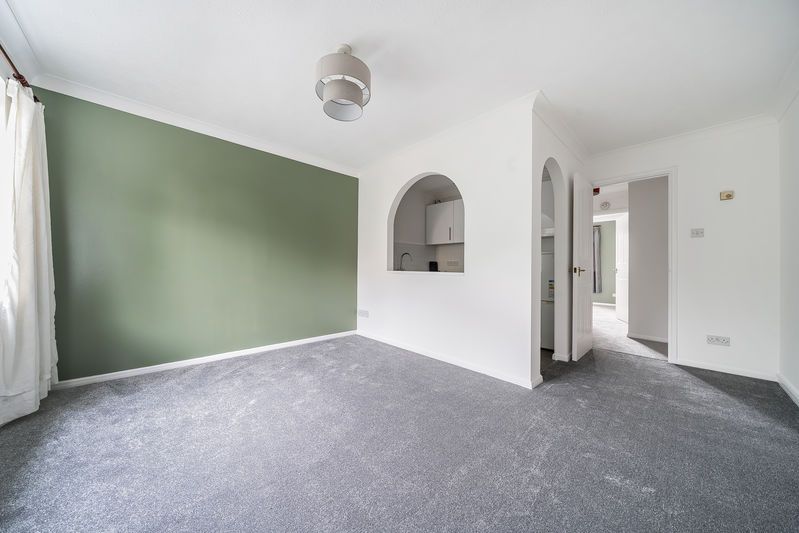 Property photo 2 of 11 Photo 9