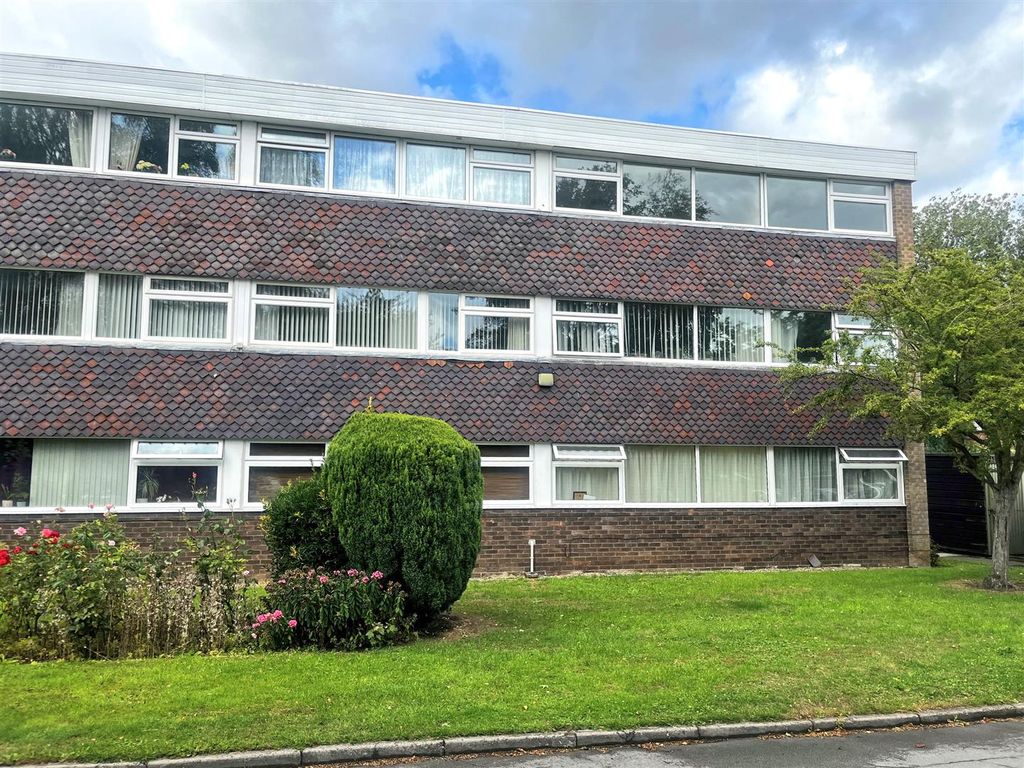 Property photo 1 of 9