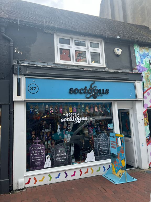 Property photo 1 of 11 Photo 1