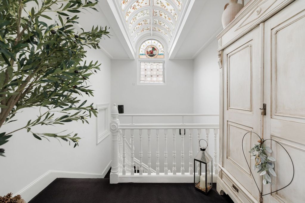 Additional image 23 of 2 bed flat for sale34 Huntly Gardens, Dowanhill G12