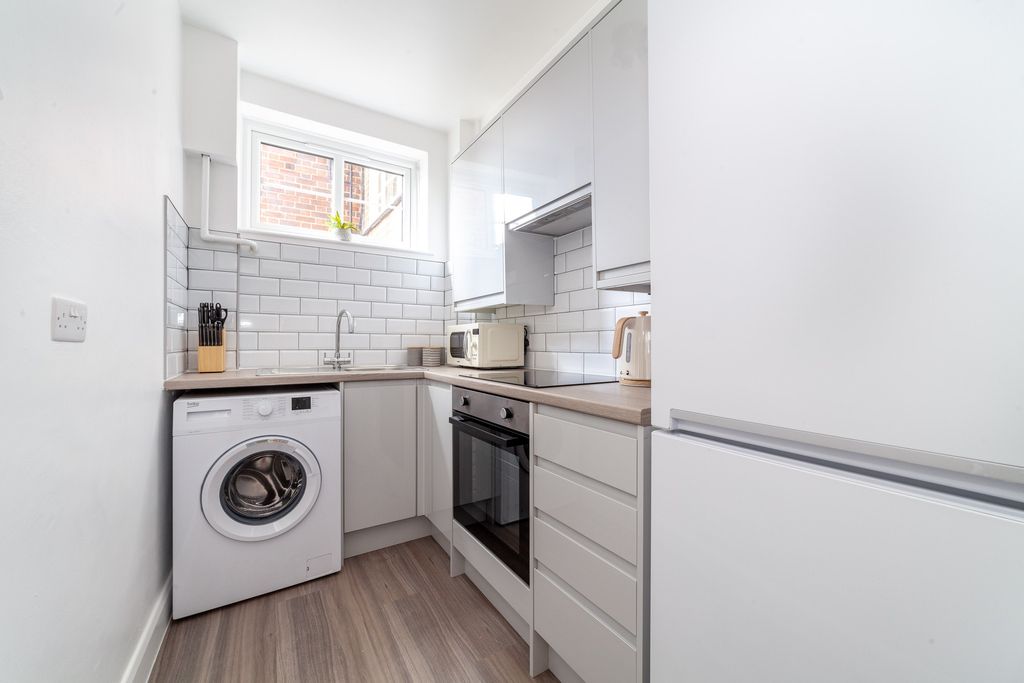 Property photo 2 of 13 Kitchen