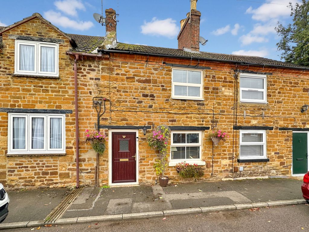 Property photo 1 of 27