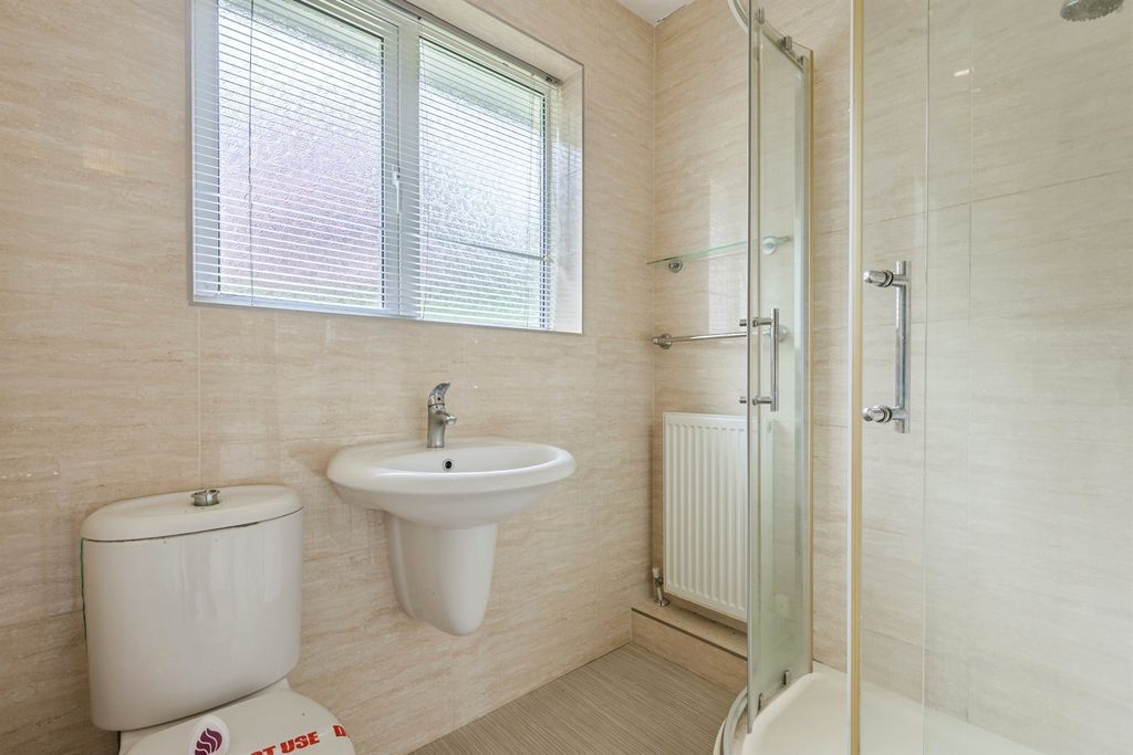 Property photo 3 of 20