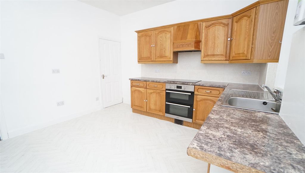 Property photo 3 of 10 Dsc09180.Jpg